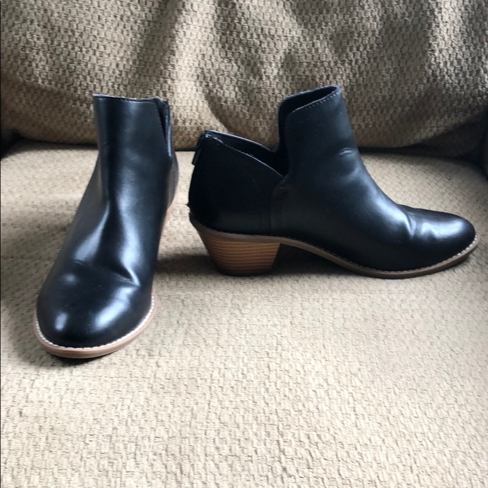 Ankle booties